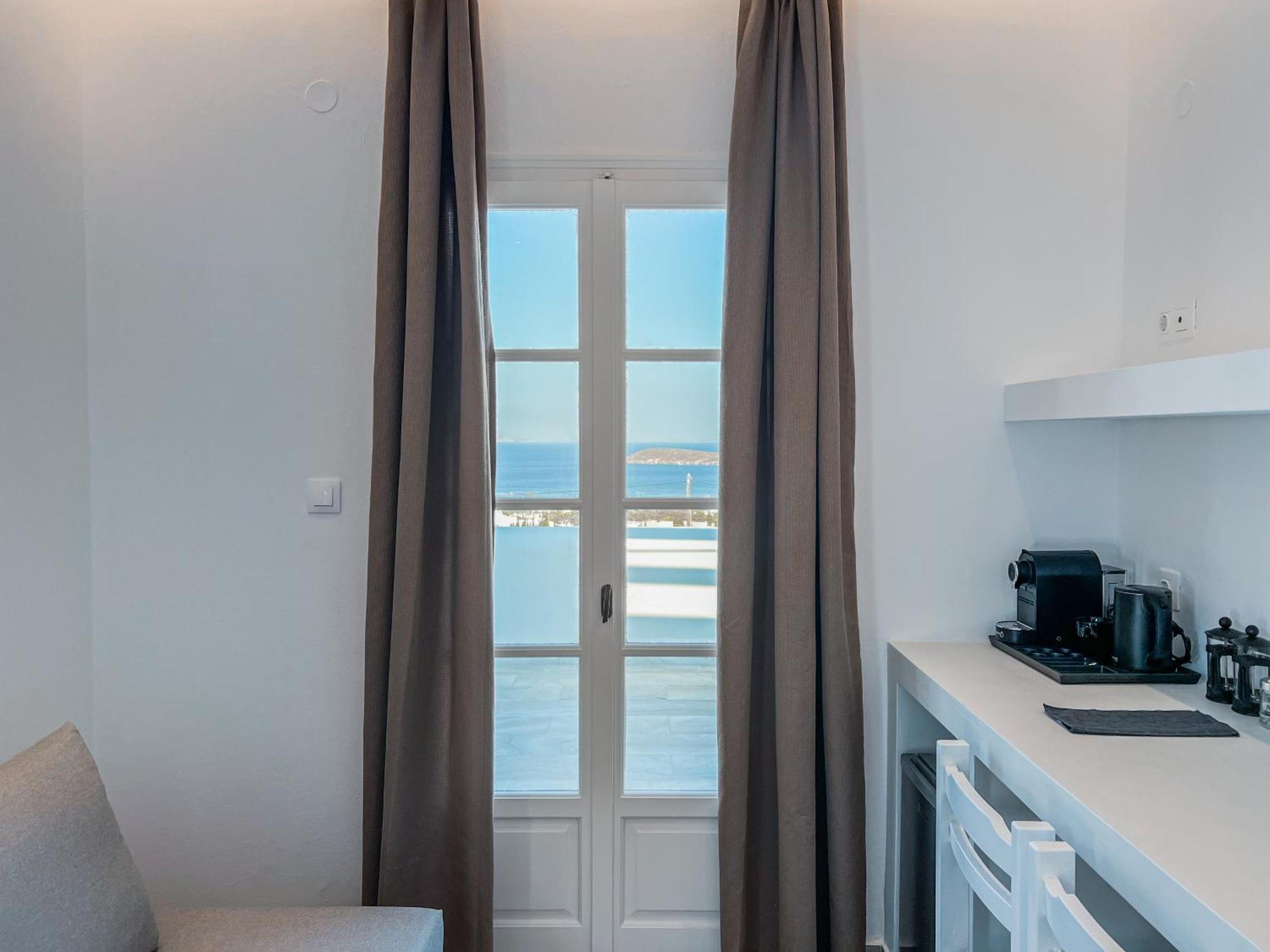 Yaleena Residences Drios Ngoại thất bức ảnh